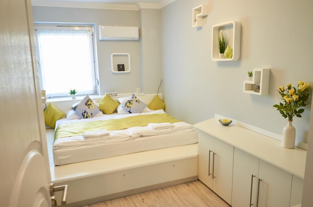 Centrum Luxus Apartman Mako Exterior photo